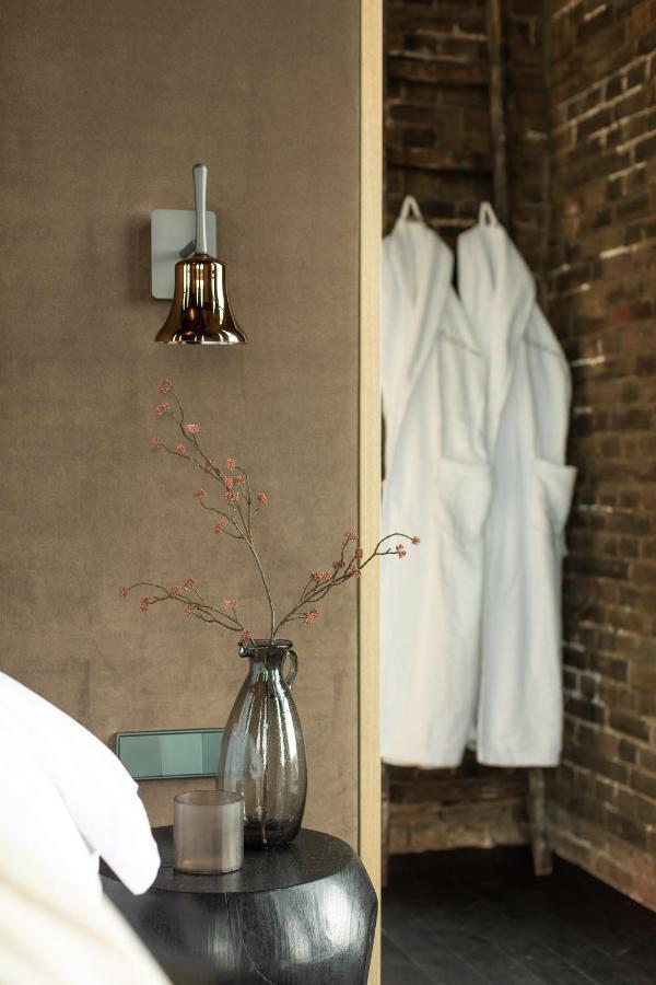 The Clock Tower Hotel Weesp Exterior photo
